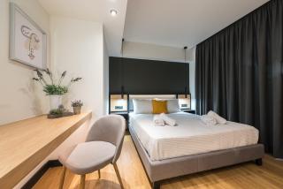 Brand New Ermou Veni Apartment - 2