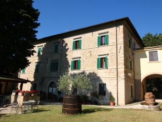 Farmhouse in Gualdo Cattaneo with pool - Gualdo Cattaneo - 9