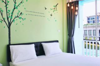 Slowlife Beach - Nai Yang Beach - 1