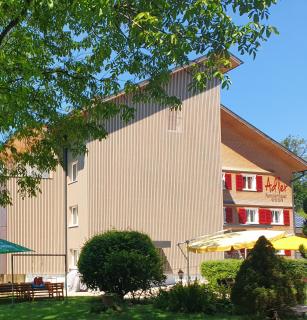 Familienhotel Adler - Lingenau - 9