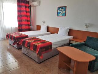 Family Hotel Venera - Kavarna - 7
