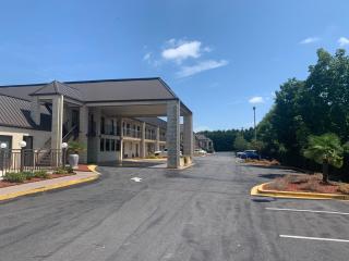 Deluxe Inn & Suites - York - 0