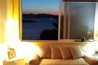 Secluded house with great view and private beach - 4