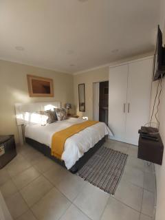 Letaba Cottages - Johannesburg - 2