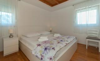 Apartment Luna - Omiš - 1