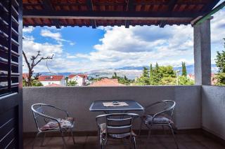 Apartments Derado - Supetar - 0