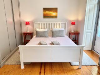 Luxury Vintage apartment by MyPlaceForYou, at the city centre next to Marquês de Pombal - Lisbona - 9