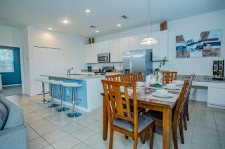 Fantastic 4br 3ba with Pvt Pool near to Disney - Kissimmee - 1