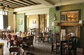 Raven Hotel by Greene King Inns - Hook - 2