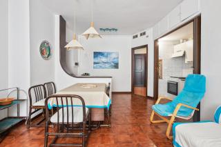 Camogli Bright Apartment with Parking - 4