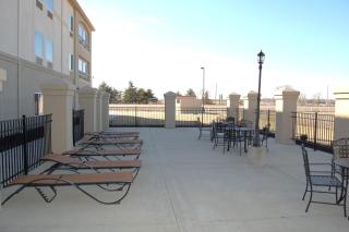 Best Western Plus MidAmerica Hotel - 5