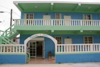 Rainbow Hotel - Caye Caulker - 8