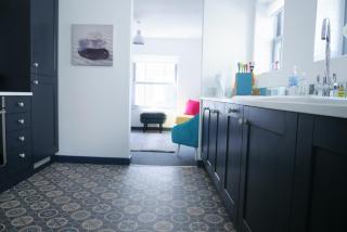 New street Luxury town house in the centre of Holt with free PARKING for one car - 3