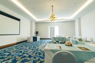 Iridium Hotel - 3
