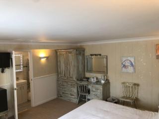 The Willow House - 4