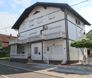 Sobe-Apartmani Modriča - Modriča - 9