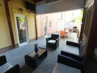SOLARIS ANTONELA Modern Apartments with Sea View & Free Private Parking - 0