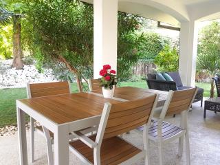 Italia Living Villa - 1