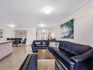 Florentine 2 sensational waterviews and pool in complex - Nelson Bay - 2