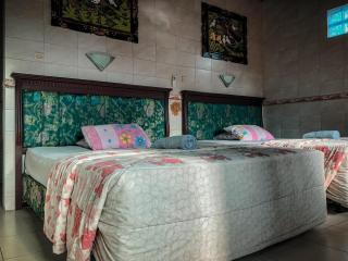Kerti Beach Bungalow and Restaurant - Padangbai - 6