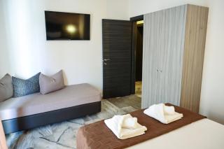 Hotel Kostas - Olympiakí Aktí - 3