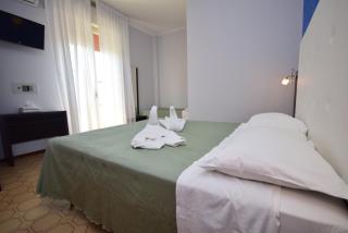 Hotel Como - Rímini - 3