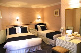 The Devoncourt Resort - 3