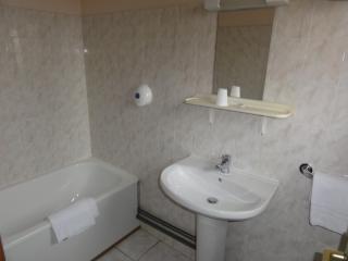 Symp'Hotel - Nivolas-Vermelle - 3