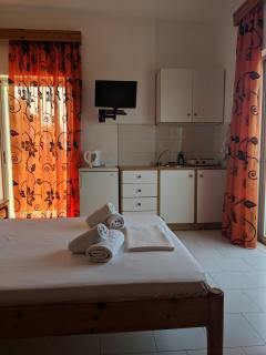 Oasis Apartments - 6