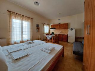 2 Space - Selfcatering Apartment Helen No 7 - Xiropigado - 6