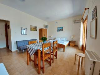 2 Space - Selfcatering Apartment Helen No 7 - Xiropigado - 7