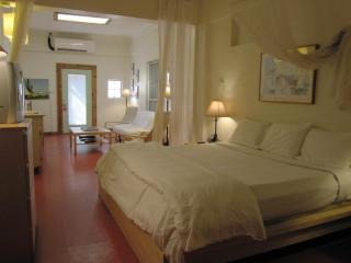 The Holland Hotel - 6