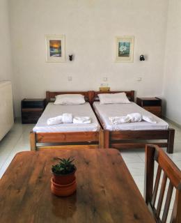 Camelia Studios - Yenion - 1