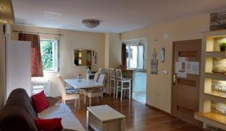 Lilian Apartments - Budva - 9