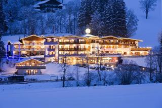 Hotel Berghof - 0