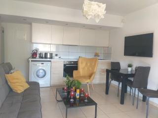 Protopapas House - 7