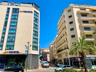 Cannes 250m2 - 8mn Walking distance Palais Festivals and Beach - Cannes - 3