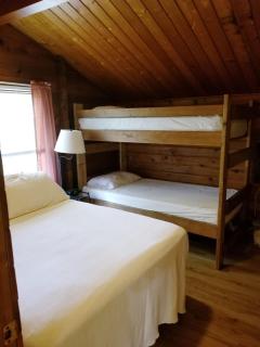 Lake Texoma Camping Resort Cabin 1 - Willow Spring - 7