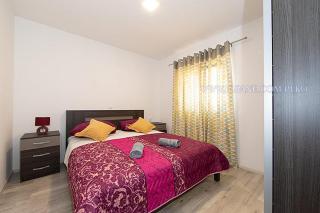 Apartments by the sea Igrane, Makarska - 18405 - 4