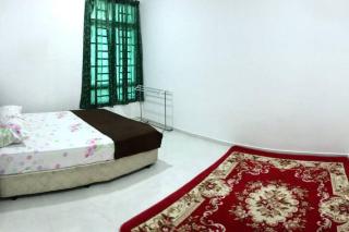 Near Draw Bridge and KT City - Ivana Homestay Unit E - Kuala Terengganu - 6
