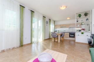 Apartment Snjezana - Marina - 5
