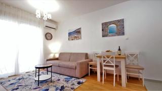 Kala Rooms & Suites - Budua - 2