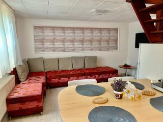 Grinda House - City Center Park and Stay - Brasov - 8