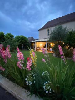 Logis Hostellerie des Ducs - Duras - 2