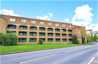 Town Centre Studio Flat! - Basingstoke - 1