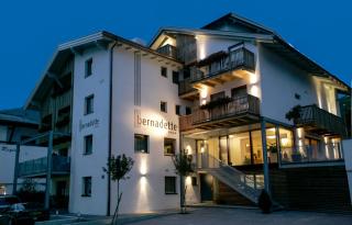 Hotel Garni Bernadette - 9
