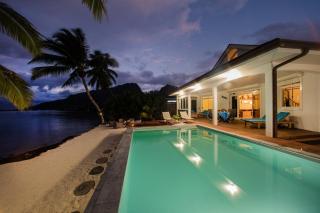 Villa Tepoe Pool and Beach - Moorea - 2