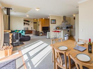 Turoa Lookout - Ohakune Holiday Home - 7