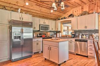 Blue Ridge Parkway House with Mountain Scenery! - Glade Valley - 5