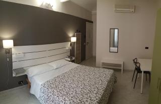 HOTEL MALIBU - 9